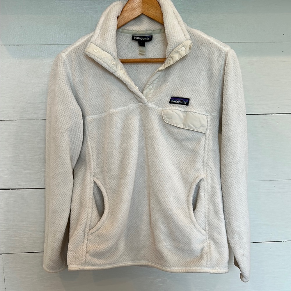 Patagonia women’s Re-tool half snap pullover